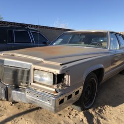 Cadillac parting Out 