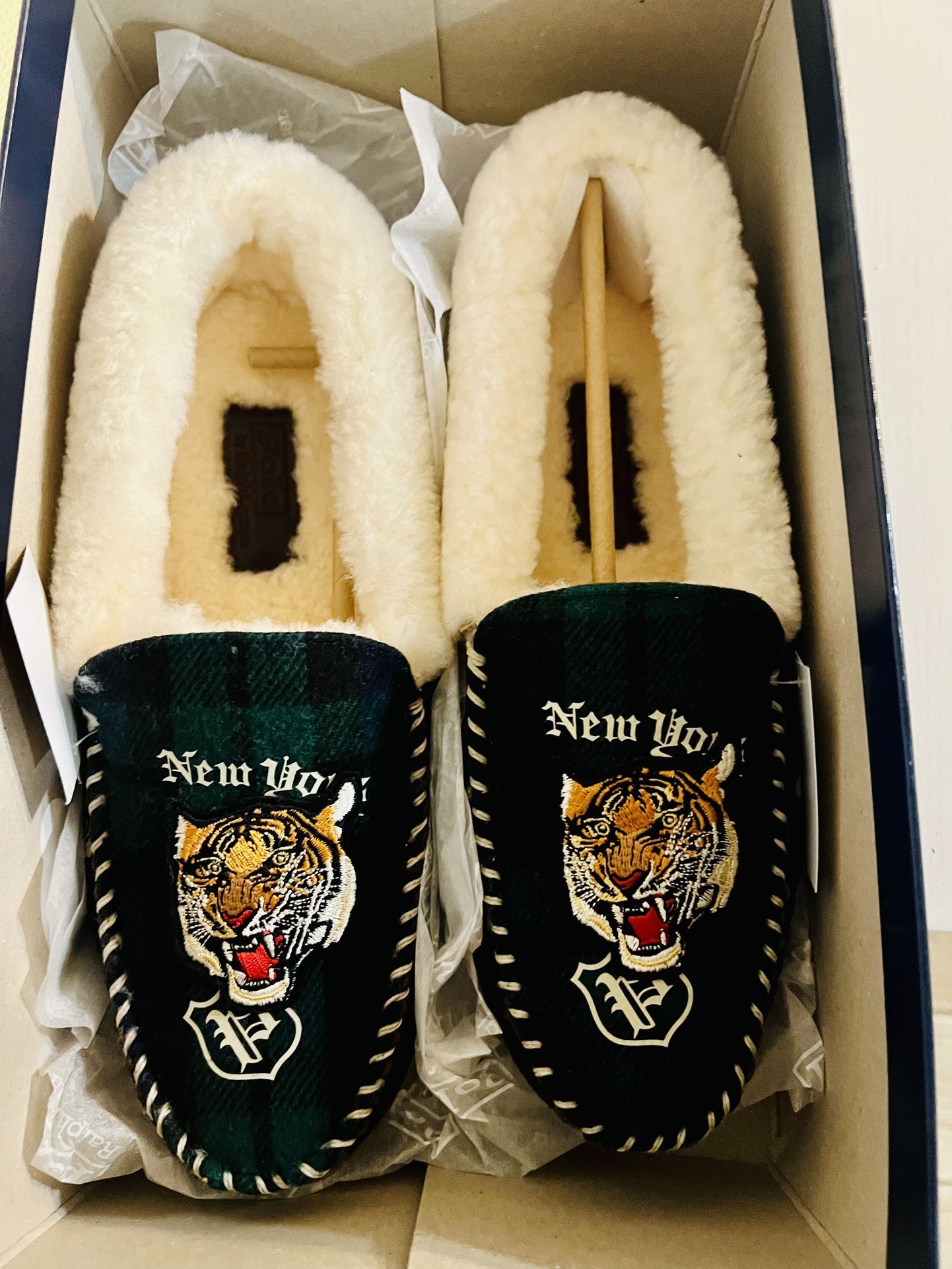 Polo Slippers Size 8