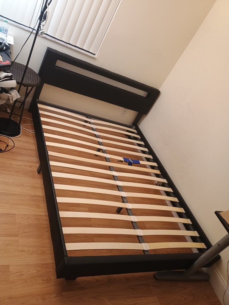 Bed Frame Double Full size