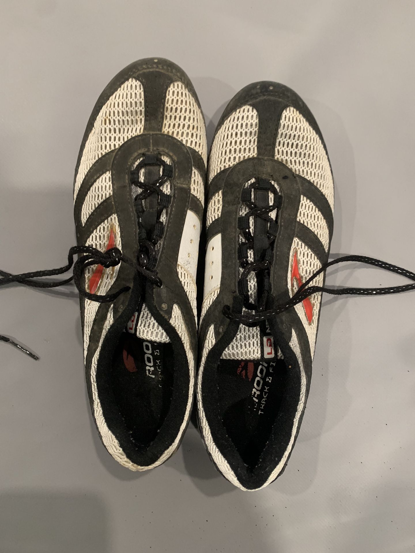 Brooks Spike Track Shoes