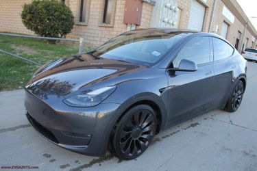 2023 Tesla Model Y Performance