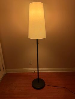 Floor Lamp — 5’9”
