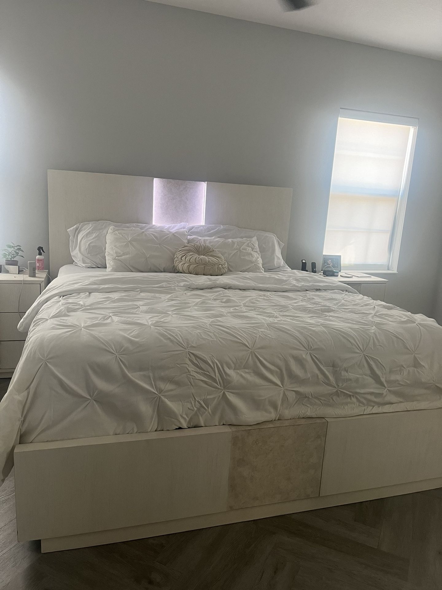 King LED Bedroom Set