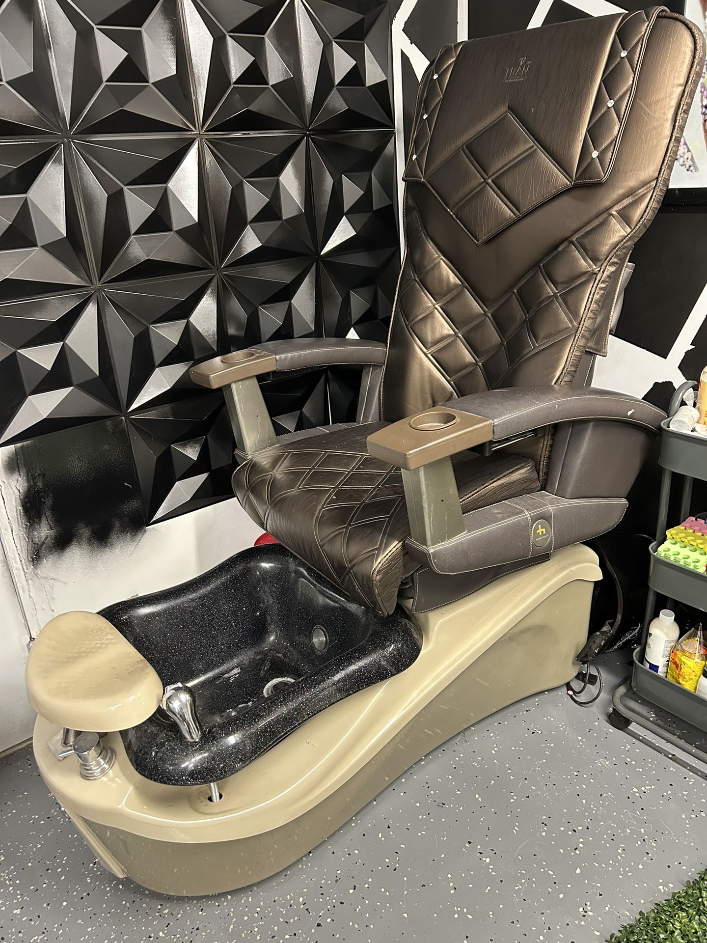 Pedicure Chair