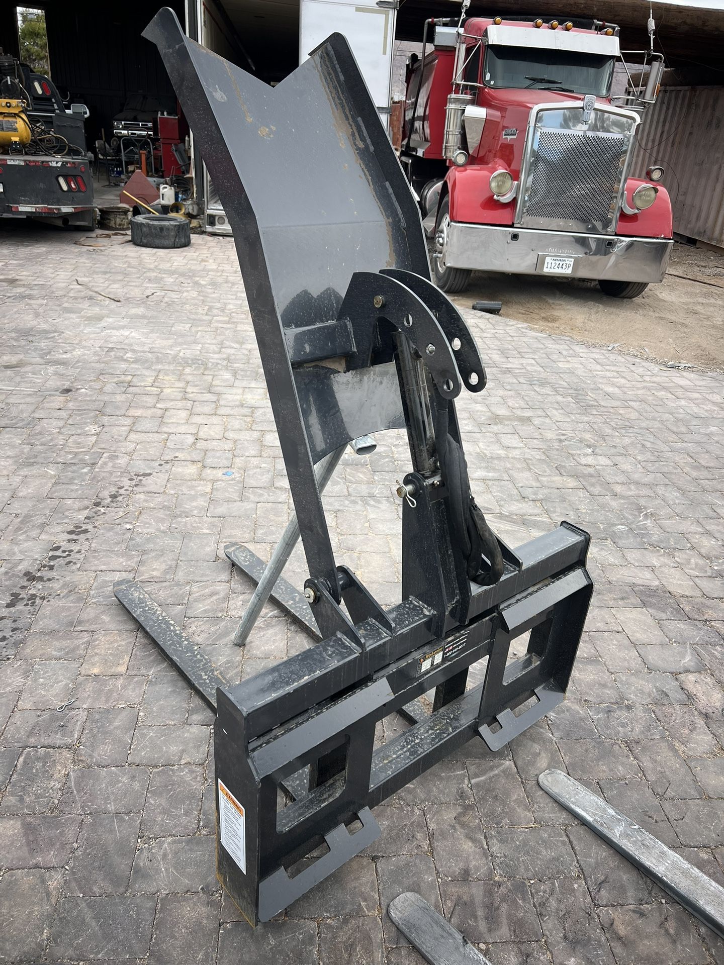 BRAND NEW Skid Steer Fork Grapple