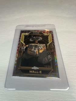 2025 Topps Disney Pixar Gold Wall-E Parallel 10 /99