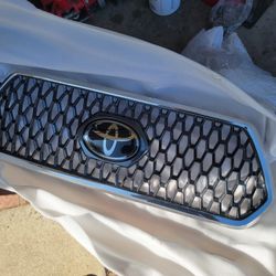 Toyota Tacoma Grill