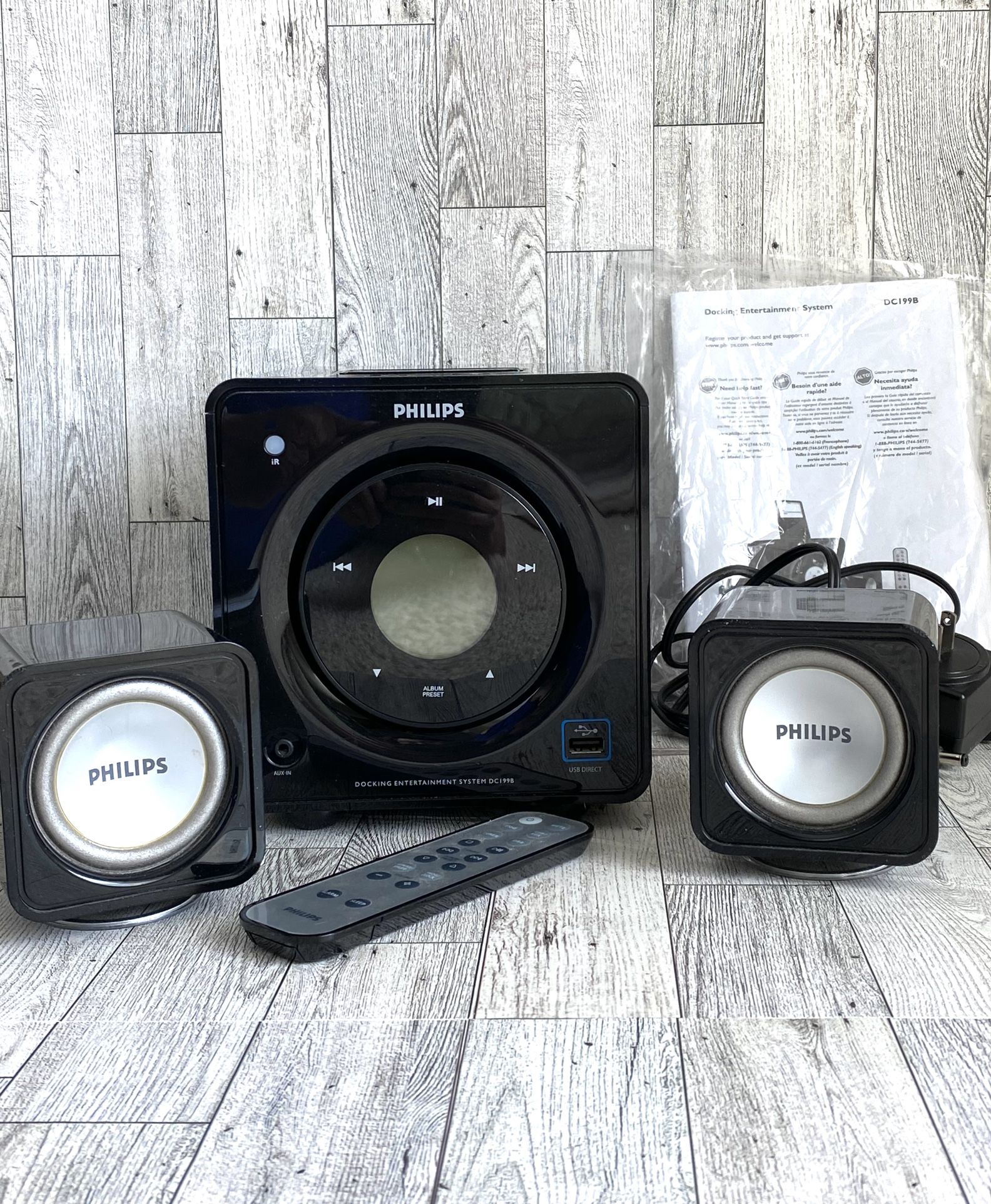 Philips DC199B/37 iPod Docking Entertainment System