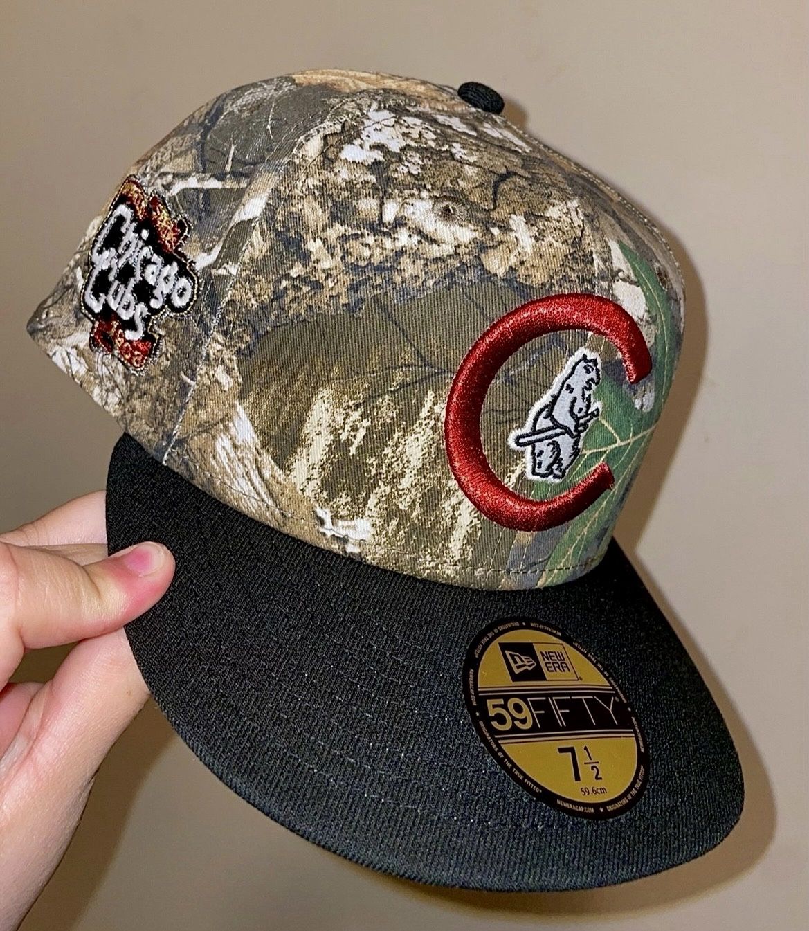 Chicago Cubs 7 1/2 New Era 59fifty Fitted Hat *GLOW IN DARK*