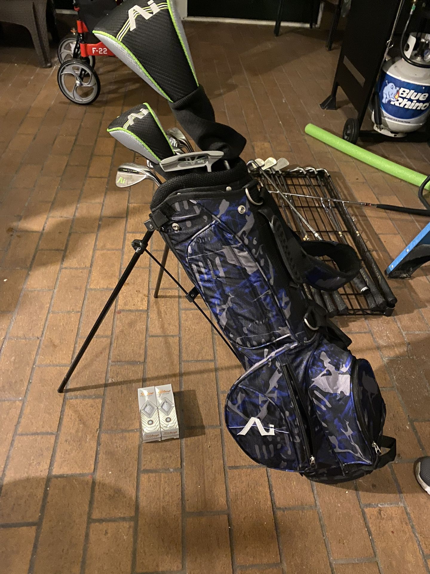 Junior Golf Set For 10-12…