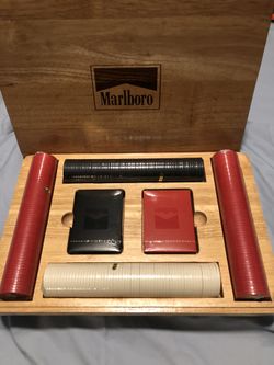 Marlboro Poker Set
