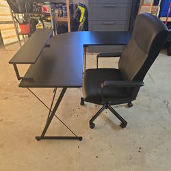 Corner Computer Desk with Chair 