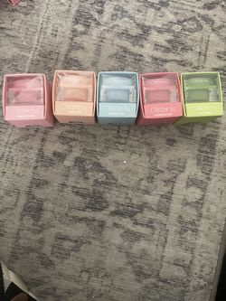 Lip Scrub And Lipstick