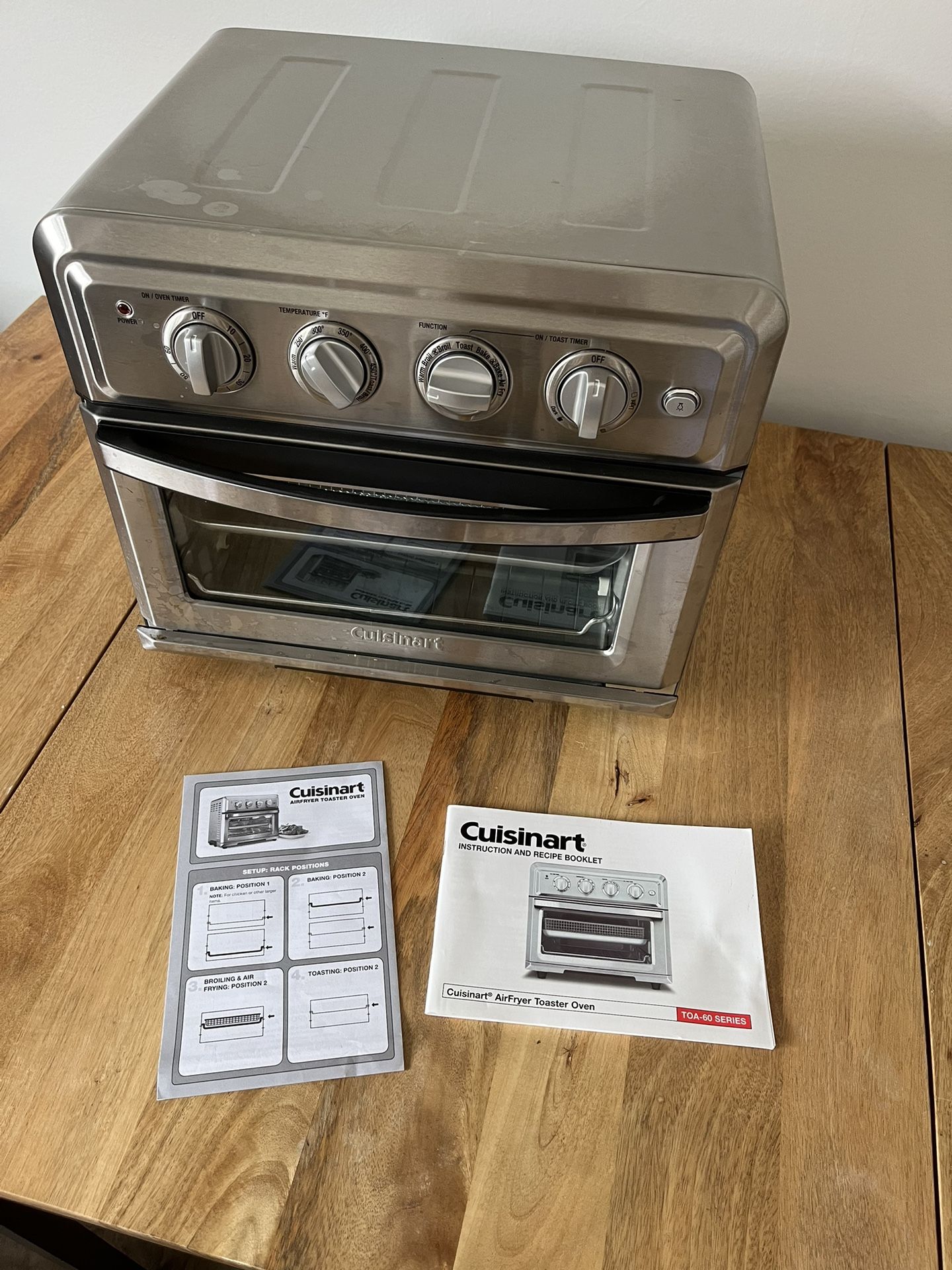Cuisinart TOA-60W Convection AirFryer Toaster Oven