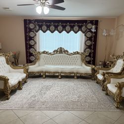 7-Piece Luxury Victorian / Baroque Style Living Room Set