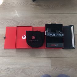 Beats By Dre Headphones