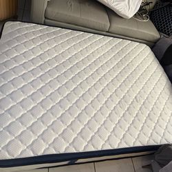 QUEEN MATTRESS FOR SALE