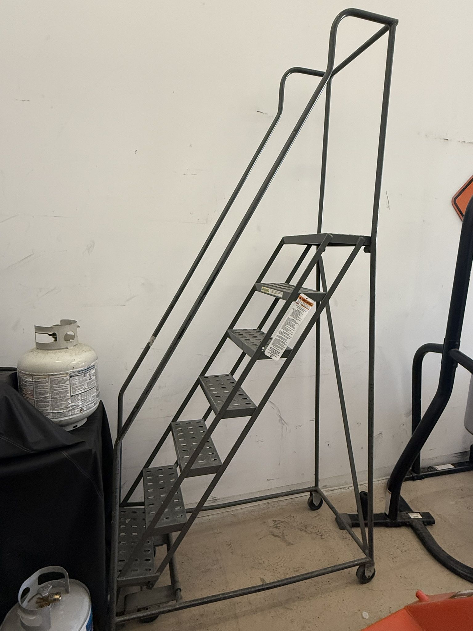 5 Step Ladder $350