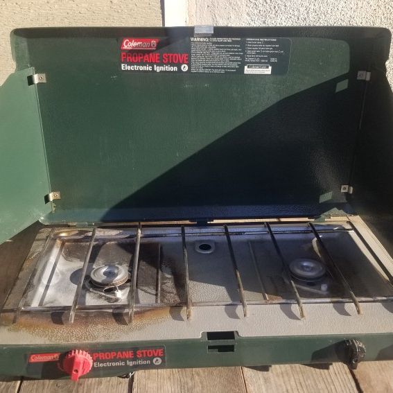 Classic Propane Gas Camping Stove, 2-Burner for Sale in Temple City, CA -  OfferUp