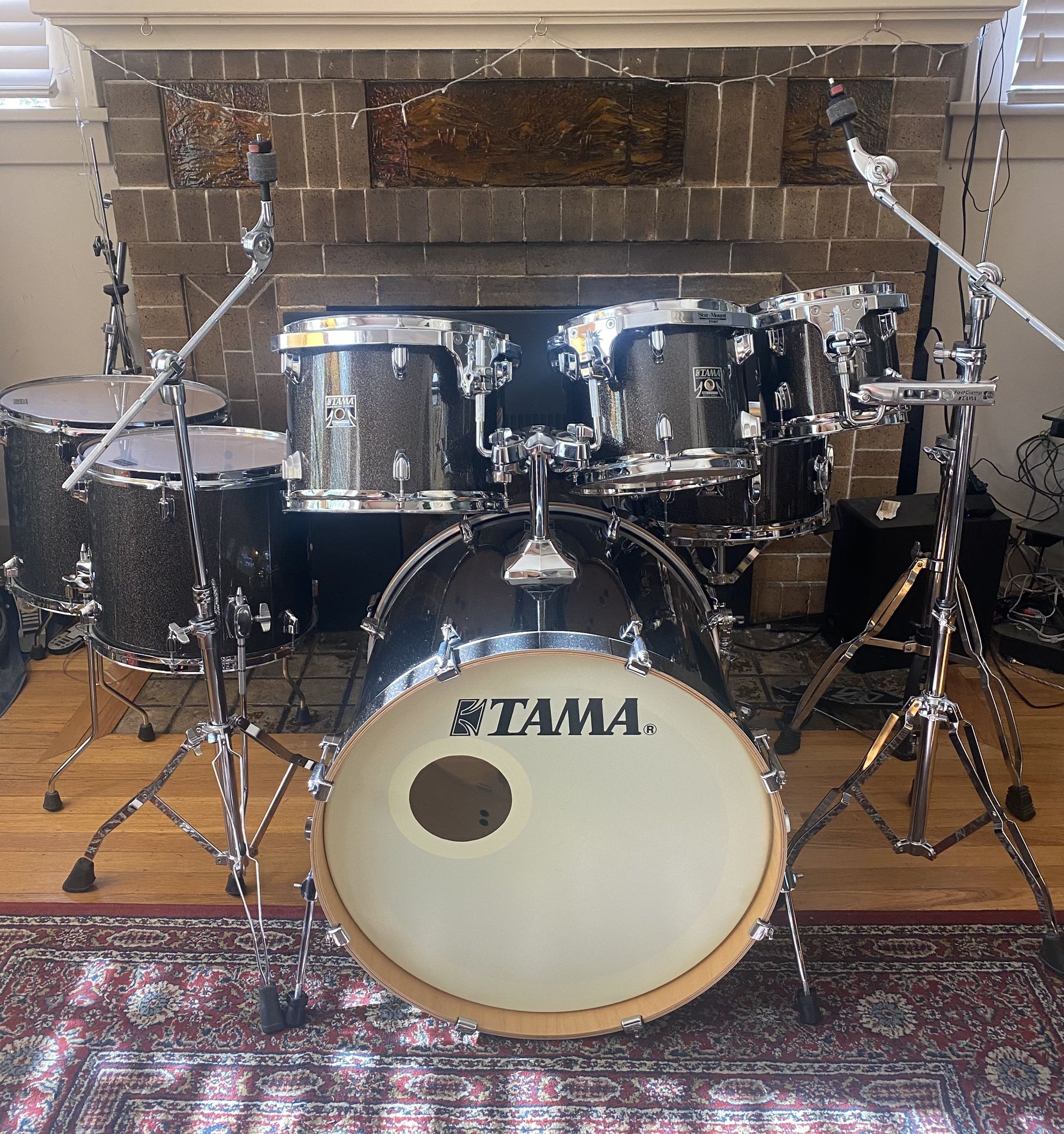 Almost New! TAMA Maple Superstar Classic 7-Piece Shell Pack Midnight Gold Sparkle