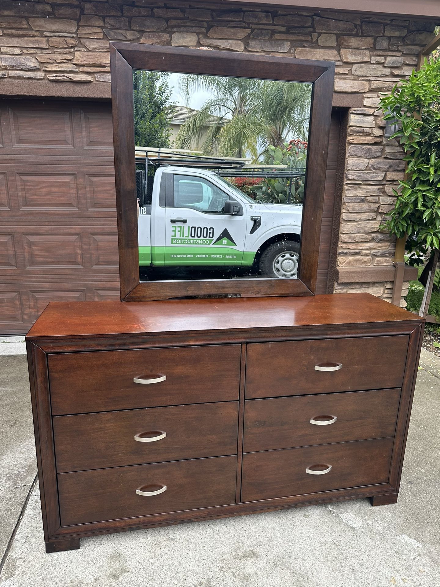Solid Wood 6 Drawer Dresser with Mirror