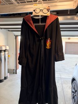 Harry Potter Gryffindor Robe and Glasses Set