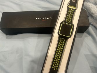 Apple Nike watch Series 3 (42mm)