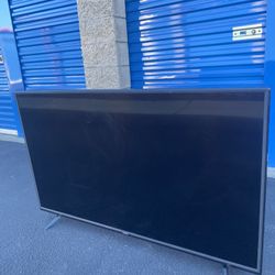 VIZIO 55-inch 4K UHD Smart TV $125 OBO