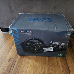 Logitech G923 (Used)