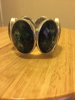 Bracelet peacock feather design