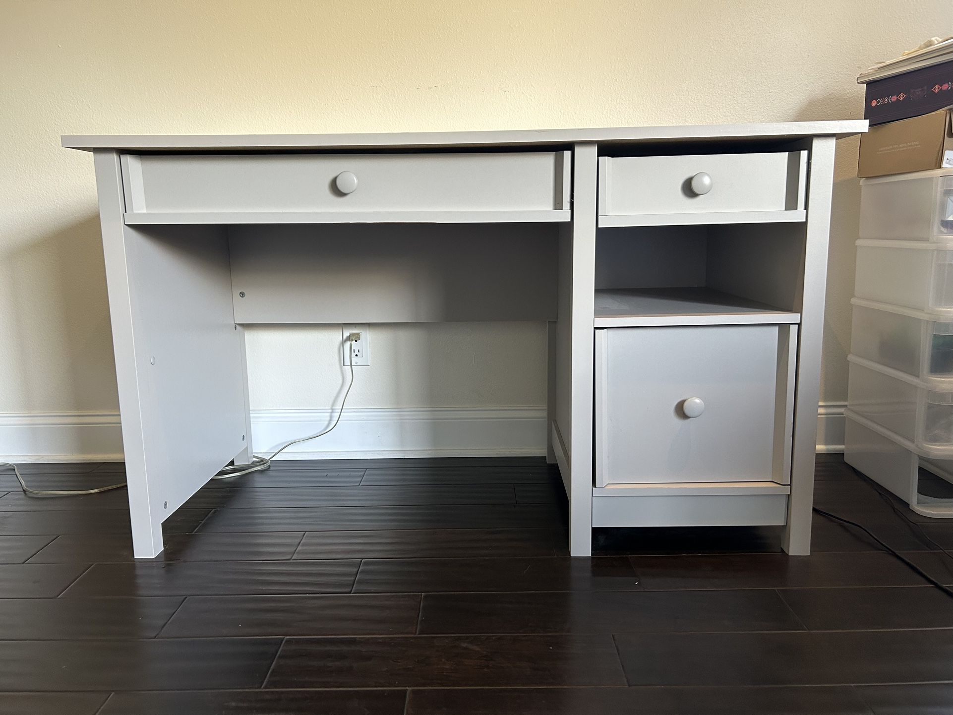 Desk / Computer Desk