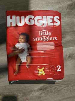 Huggies Little Snugglers Baby Diapers (116 Total Diapers)