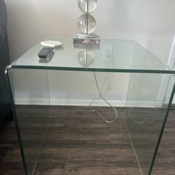 Beautiful, Contemporary, Glass Side Table!