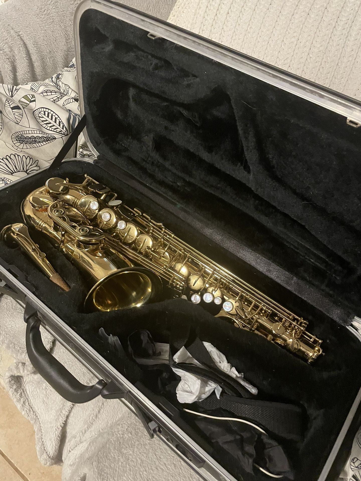 Antigua Saxophone 