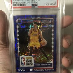 Victor Wembanyama hoops premium blue Prizm RC /25 pop 7