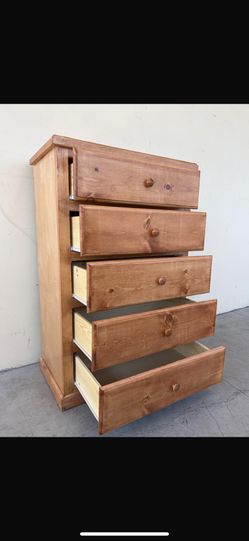 Pinewood Dressers 5 Drawers