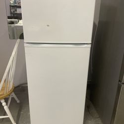 Refrigerador Mediano 