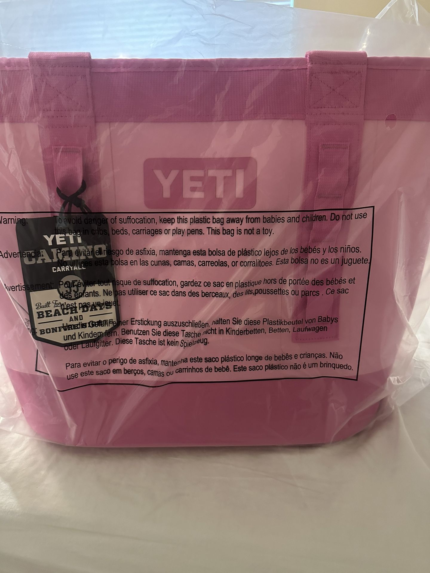 Yeti Camino 35L Power Pink
