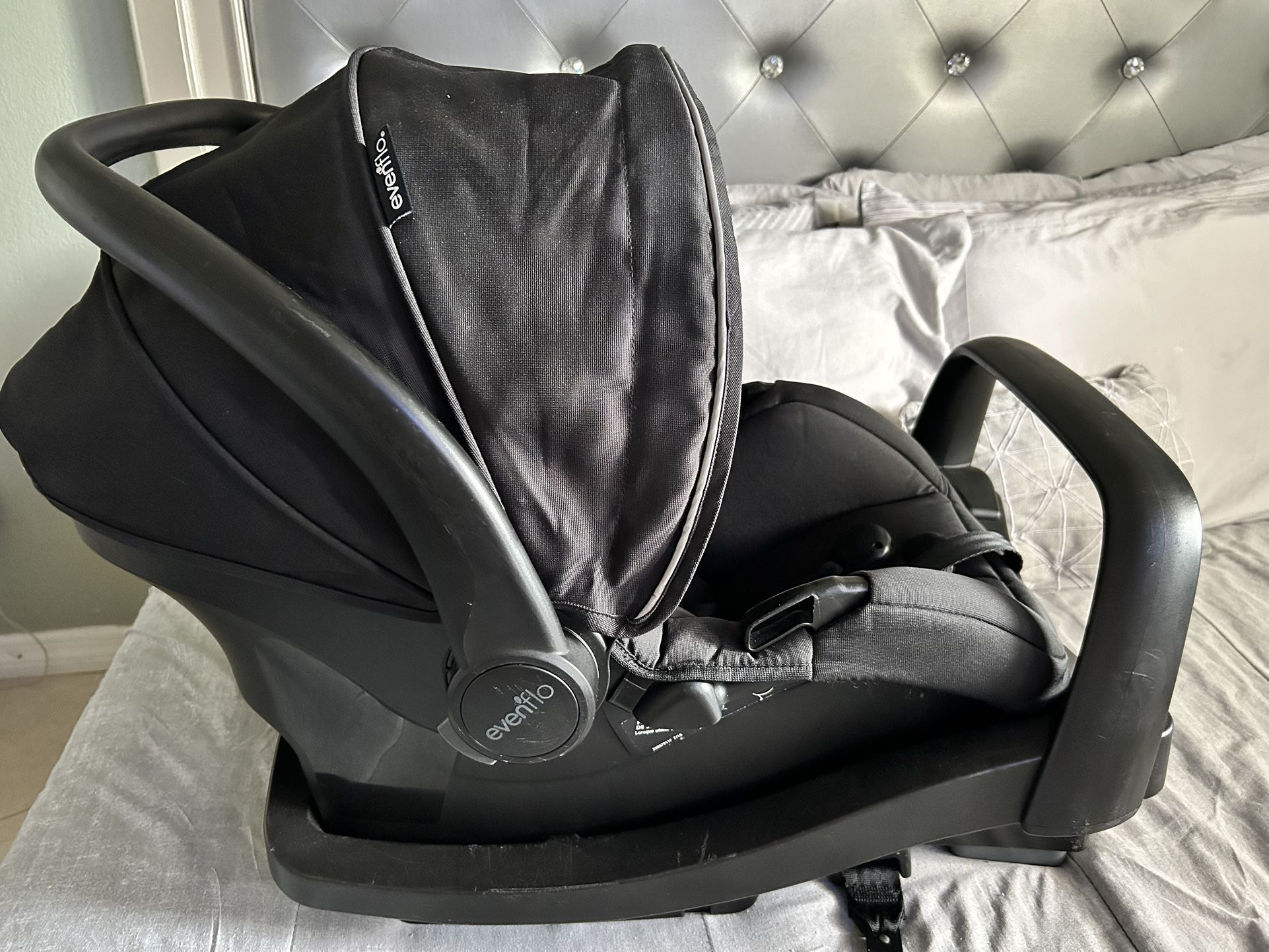 Evenflo Infant Car Seat For Sale