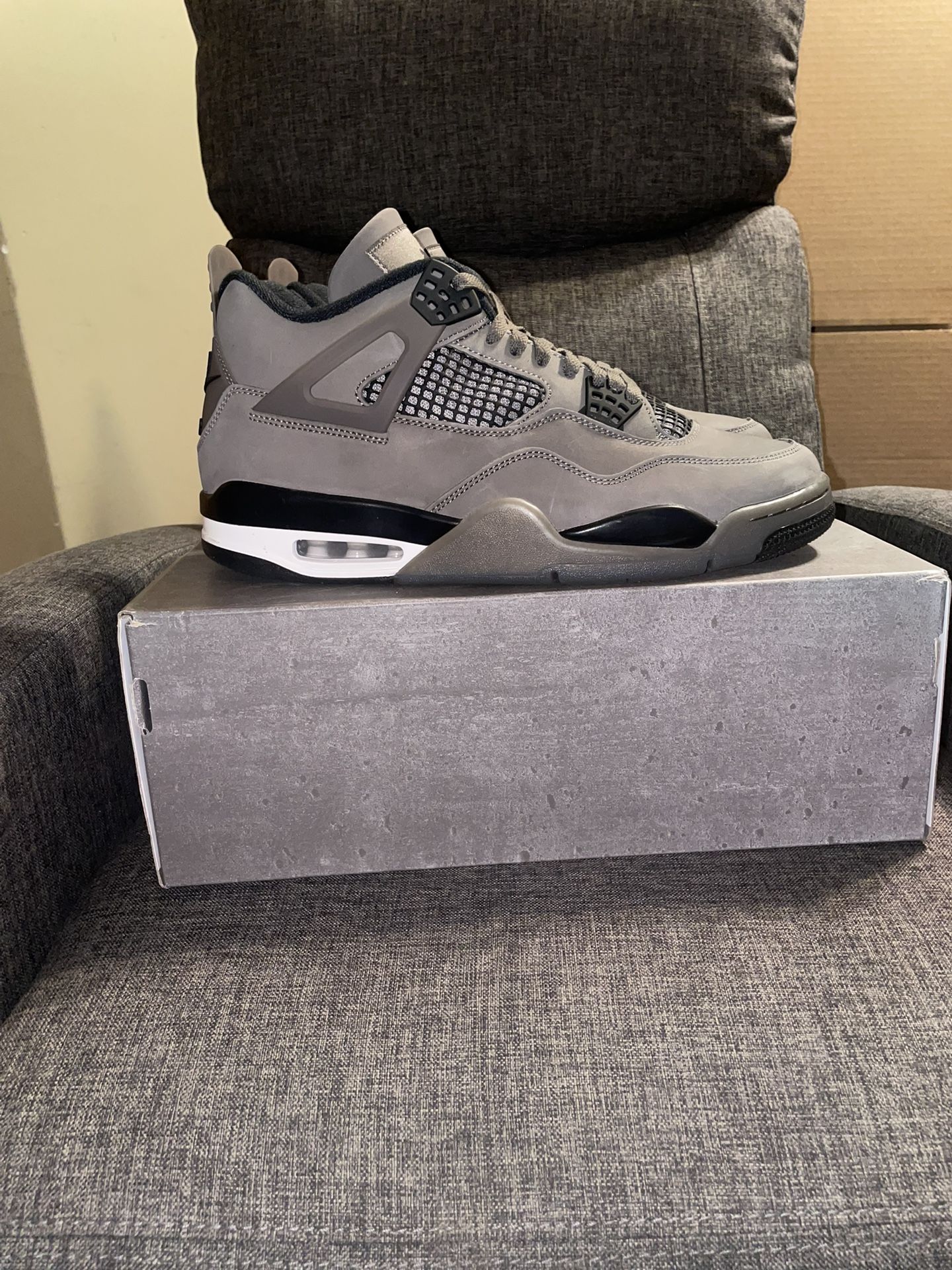 Air Jordan “Cave Stone” Retro 4 