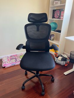 Desk chair