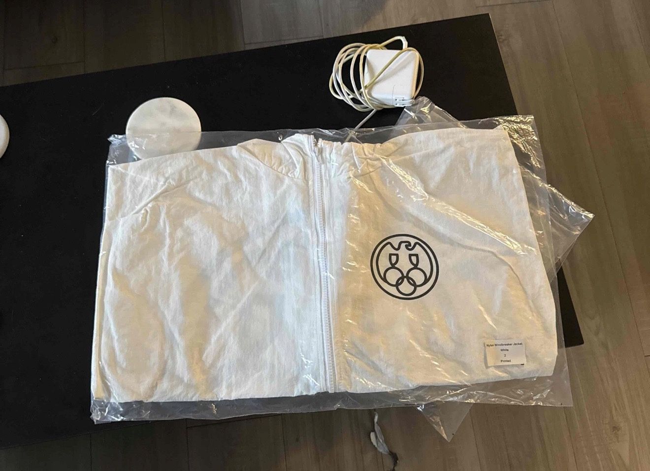 Yeezy Windbreaker Eagle Olympic Size 2 Fits M-L