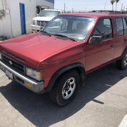 1995 Nissan Pathfinder
