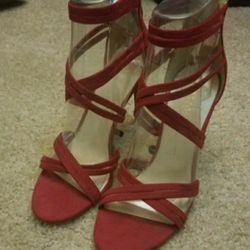 Red Heels 7.5