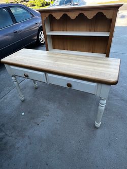 Buffet and Hutch