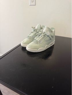 Jordan 4