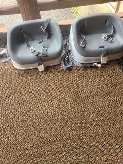 2. hiccapop Booster Seat1