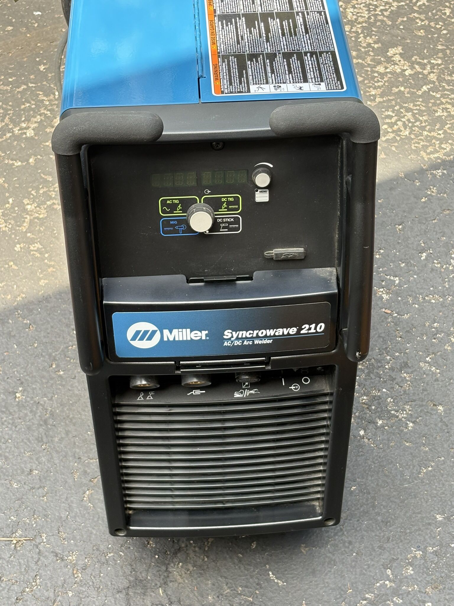 Miller Synchrowave 210, AC/DC Arc Welder ( This Unit Will TIG, MIG,Stick).