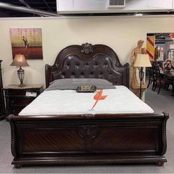 Brand New/ Cherry Brown Queen Upholstered Sleigh Bed Frame Cama//King Size Available//Mattress Sold Separately,  Financing Options 