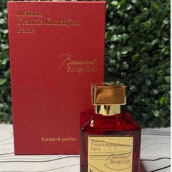 Baccarat rouge 540 extrait